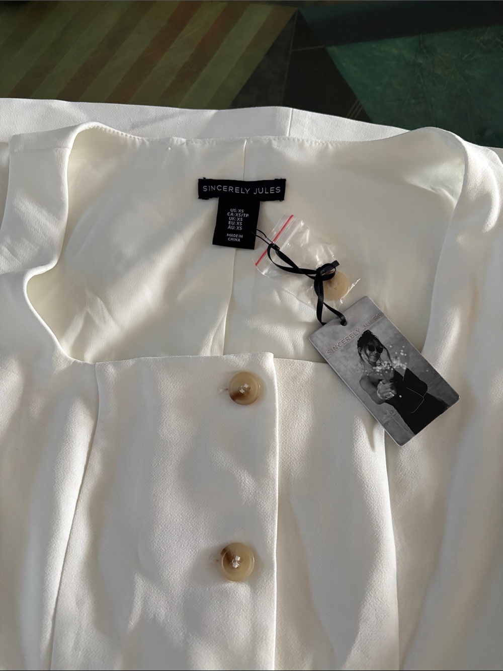 Sincerely Jules White Button-Front Sleeveless Mini Dress - Picture 7 of 8